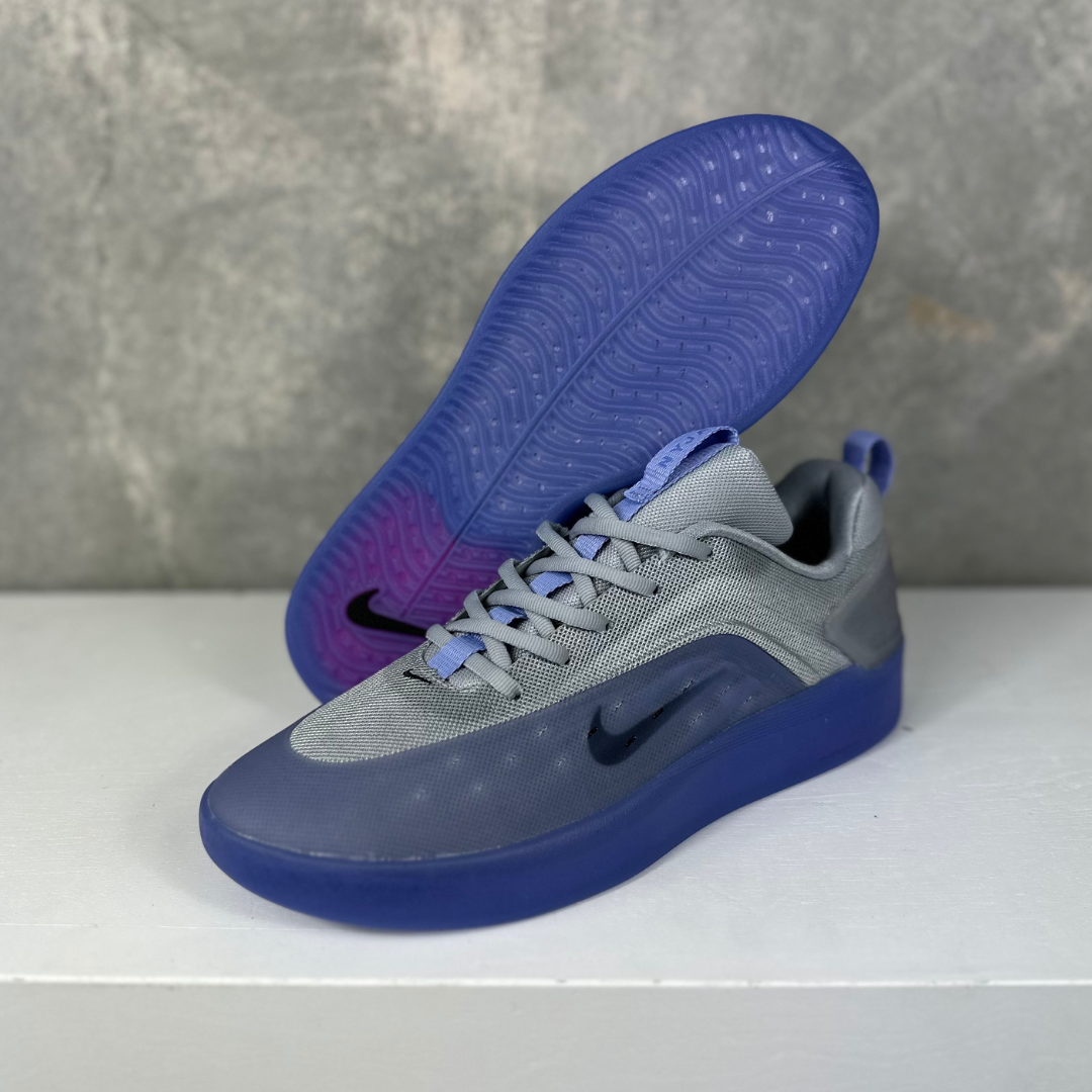 Nike SB Nyjah 4 - LT THISTLE/BLACK-LT THISTLE