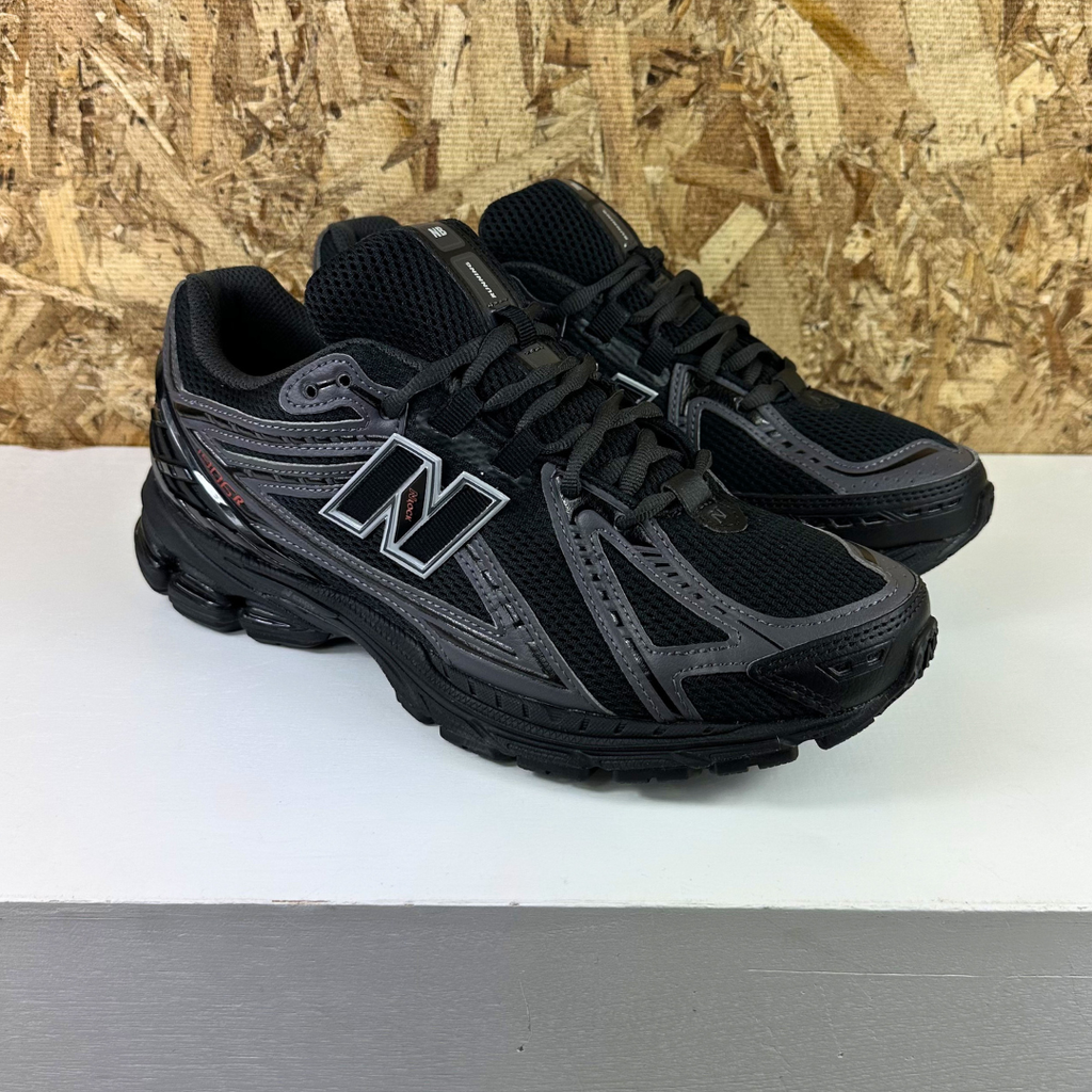 U1906LO - Black/Red