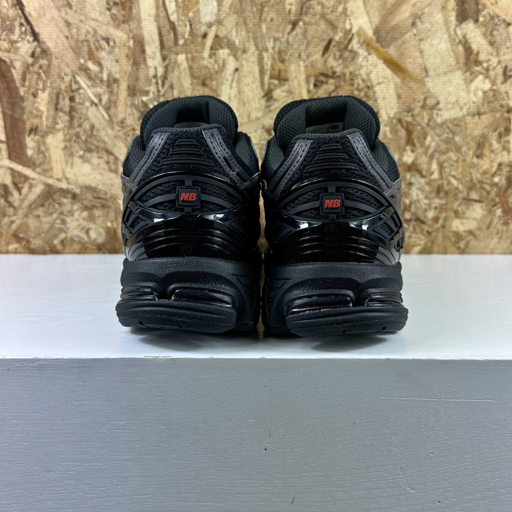 U1906LO - Black/Red