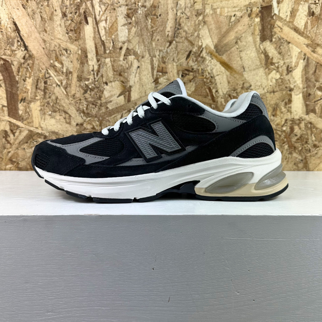 U2010892- Blk/Wht