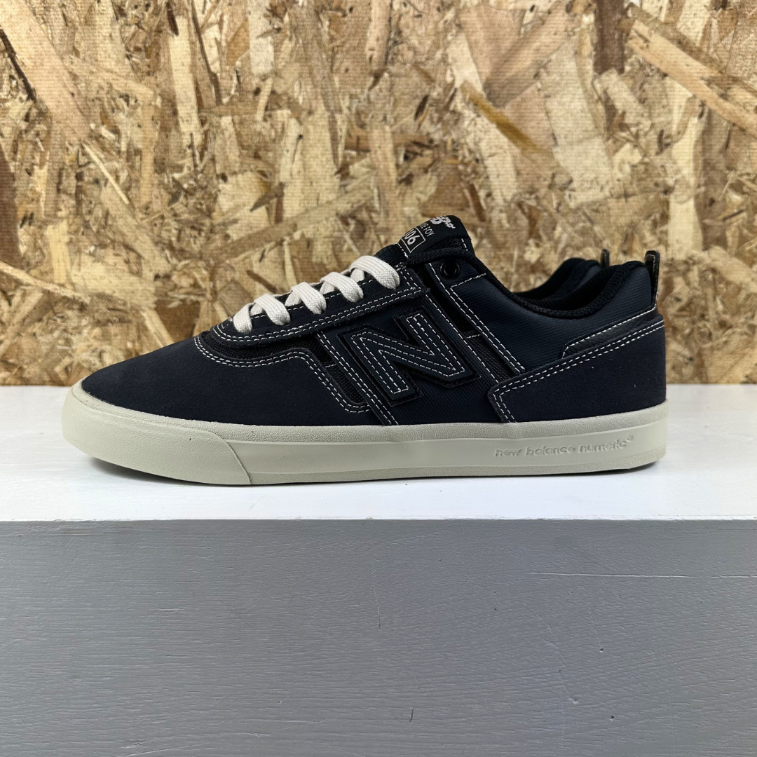 NM306 Jamie Foy - Grey/Beige