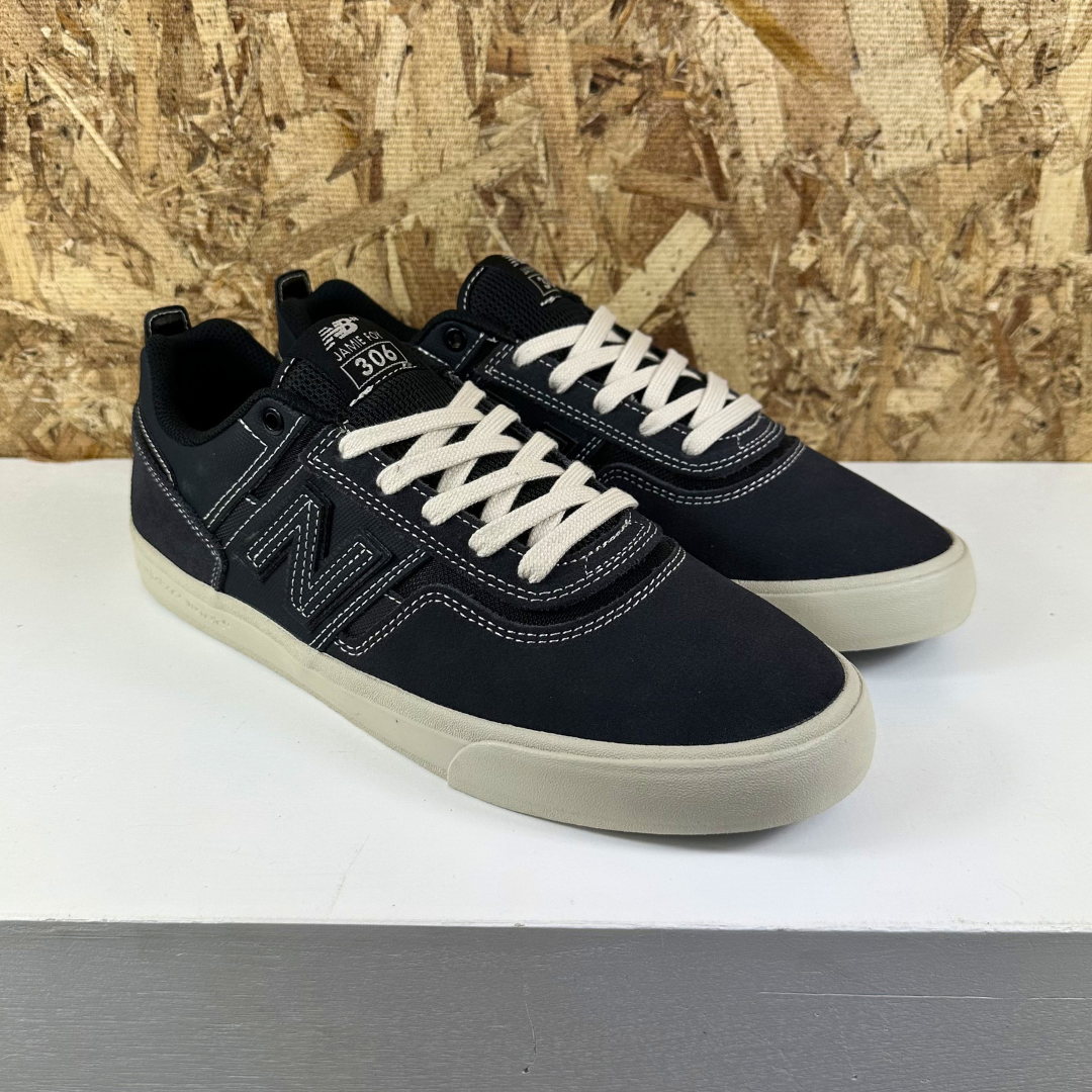 NM306 Jamie Foy - Grey/Beige