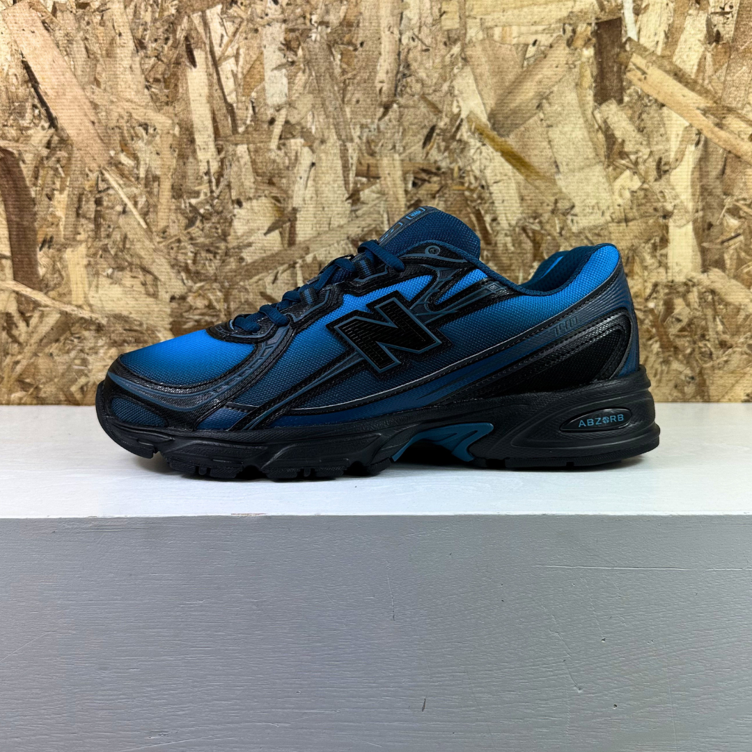 740 - Black/Blue