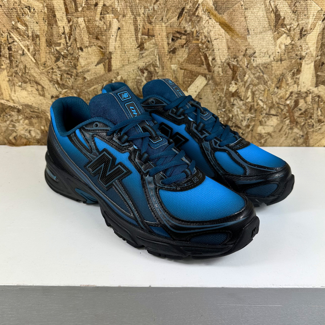 740 - Black/Blue