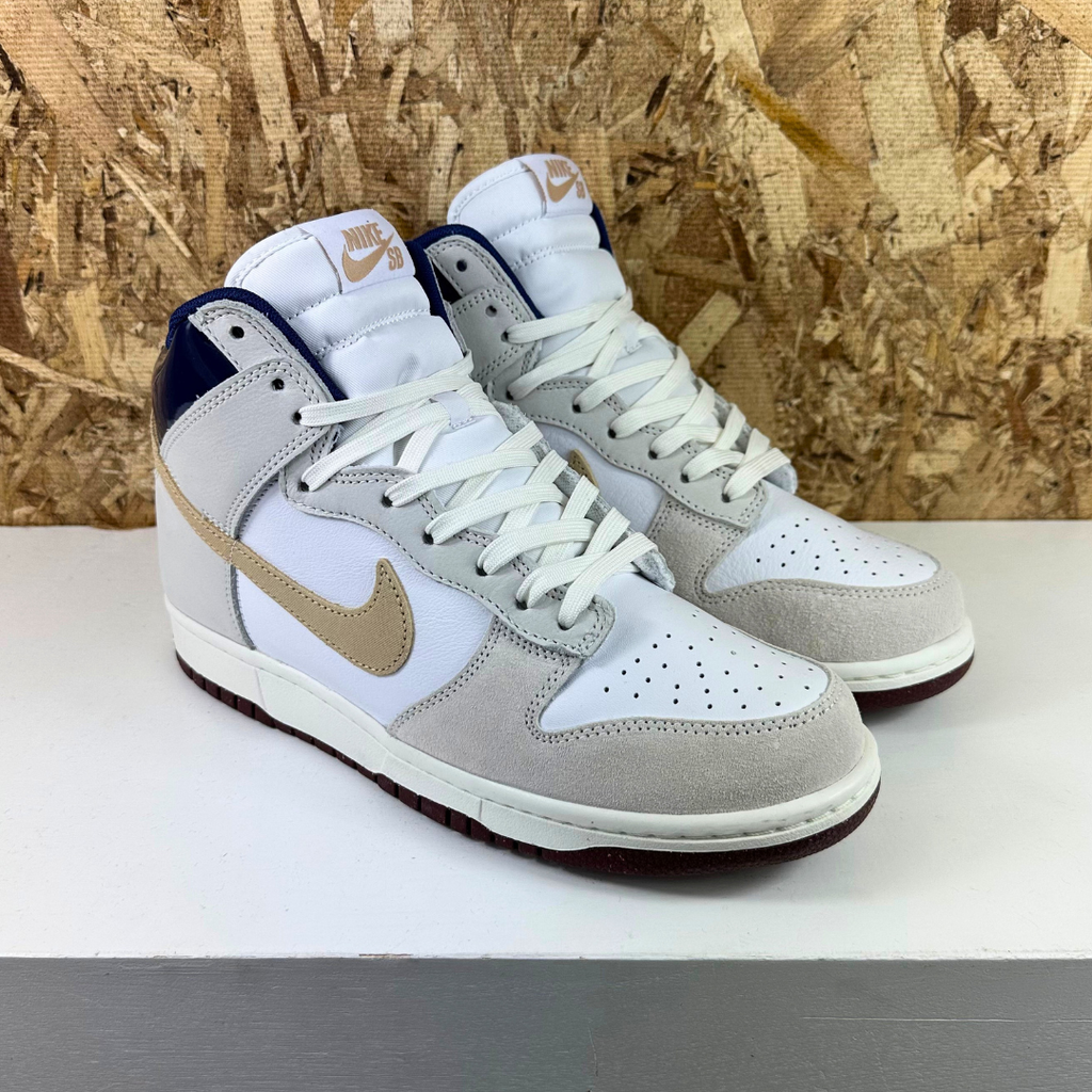 Nike SB Dunk High Pro QS Beyond