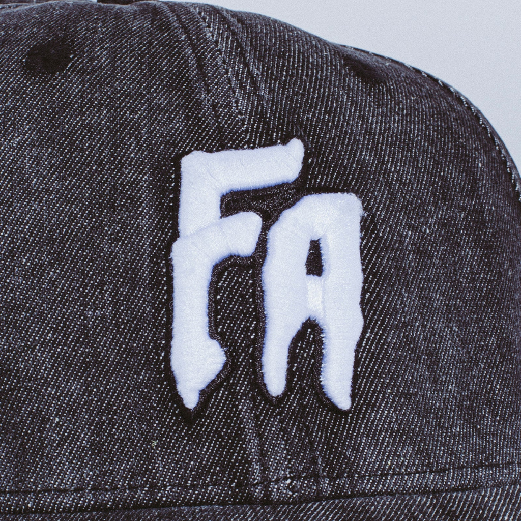 Denim Seduction Snapback - Black