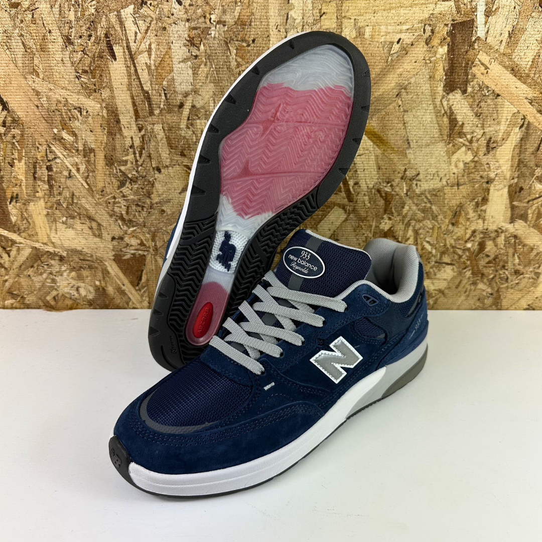 Andrew Reynolds UN933LNV - Navy/White