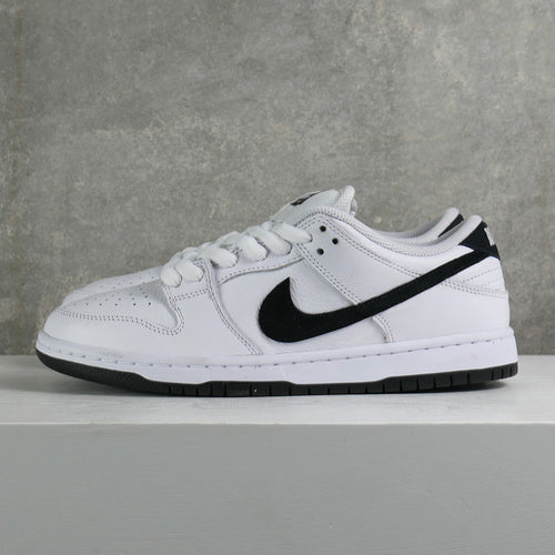 Nike SB Dunk Low Pro (White/Black/White)