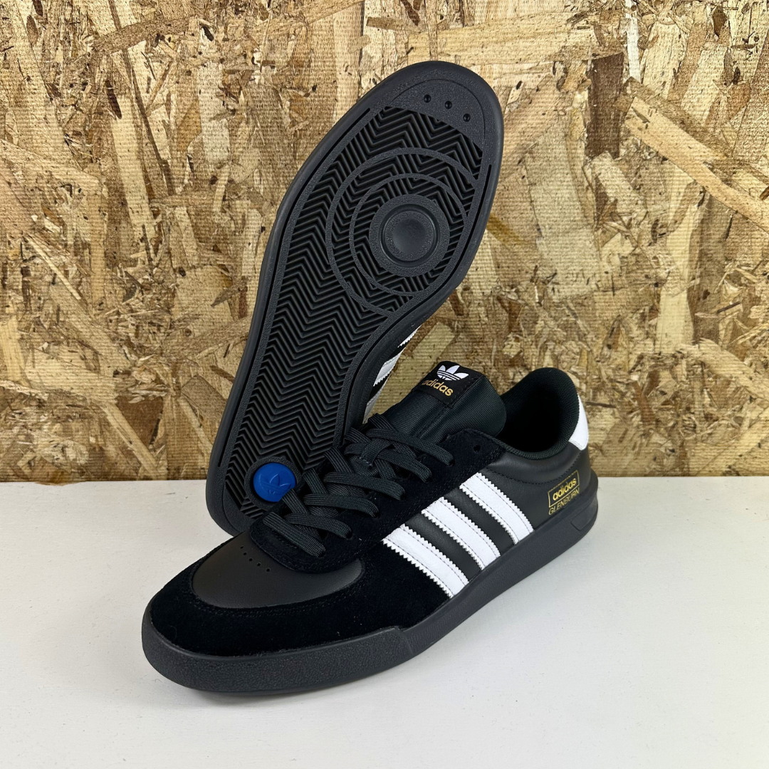 Glenburn - Black/White/Carbon