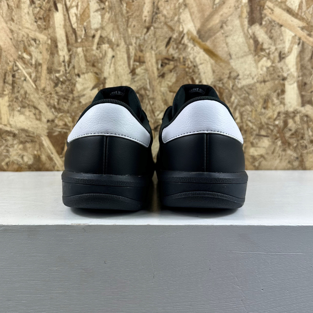 Glenburn - Black/White/Carbon