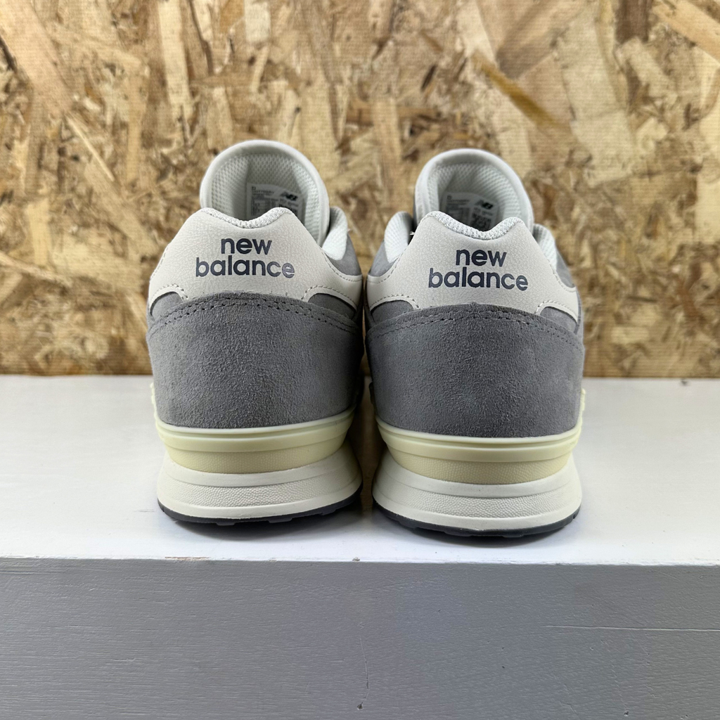 NM Numeric 770 - Grey Day