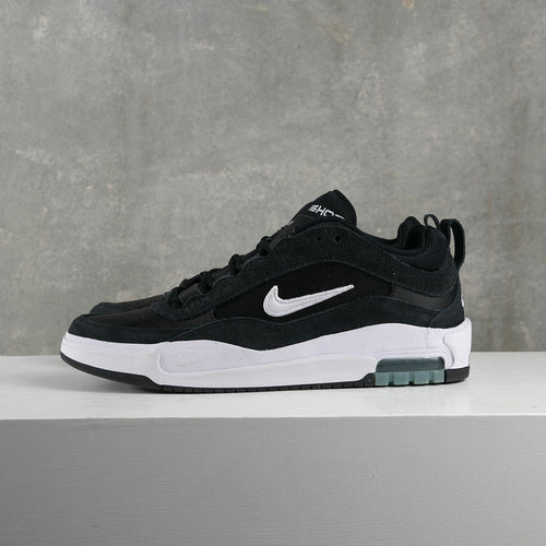 Nike SB Air Max Ishod (Black/Black/Black/White)