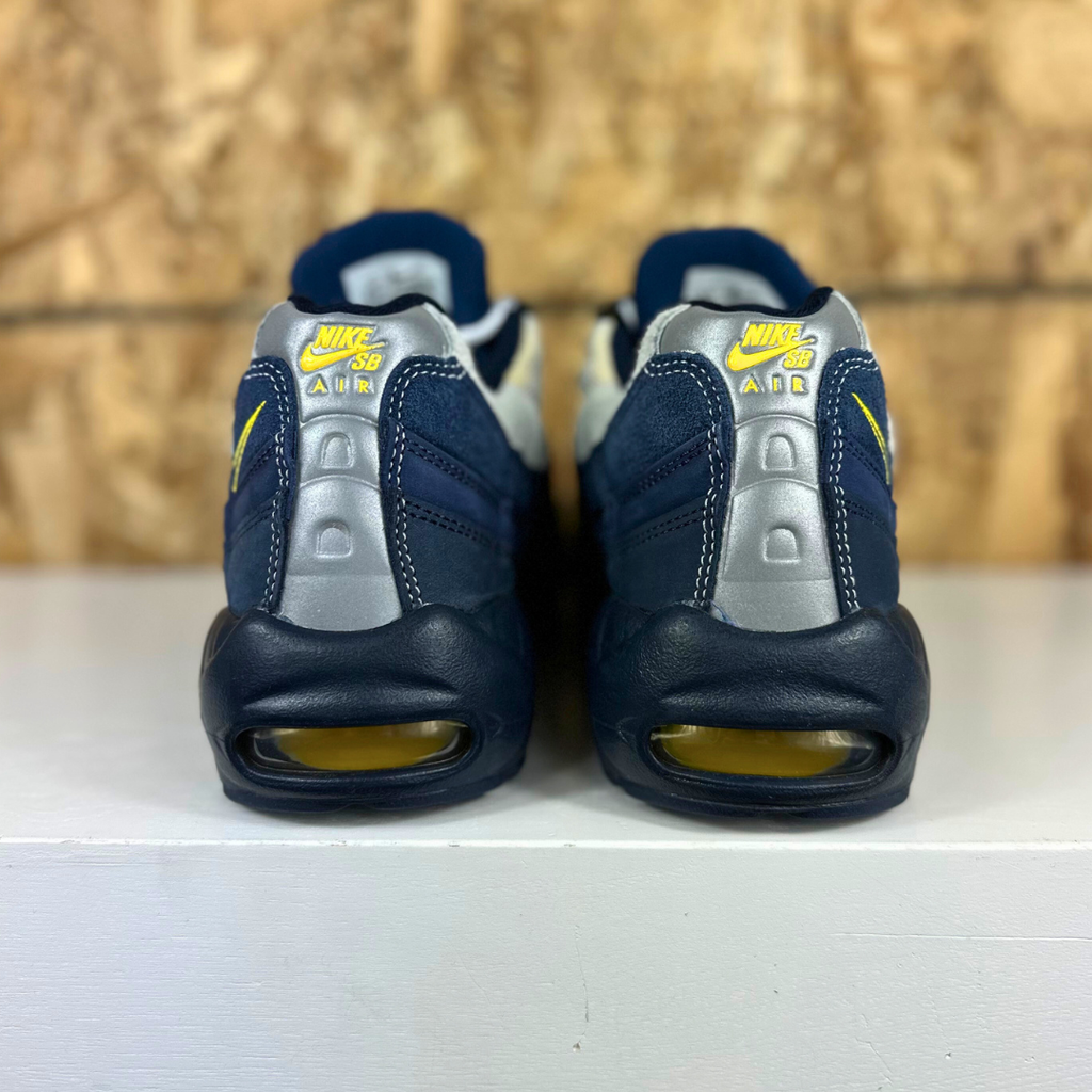 Nike SB x Koston Air Max 95 (Midnight Navy)