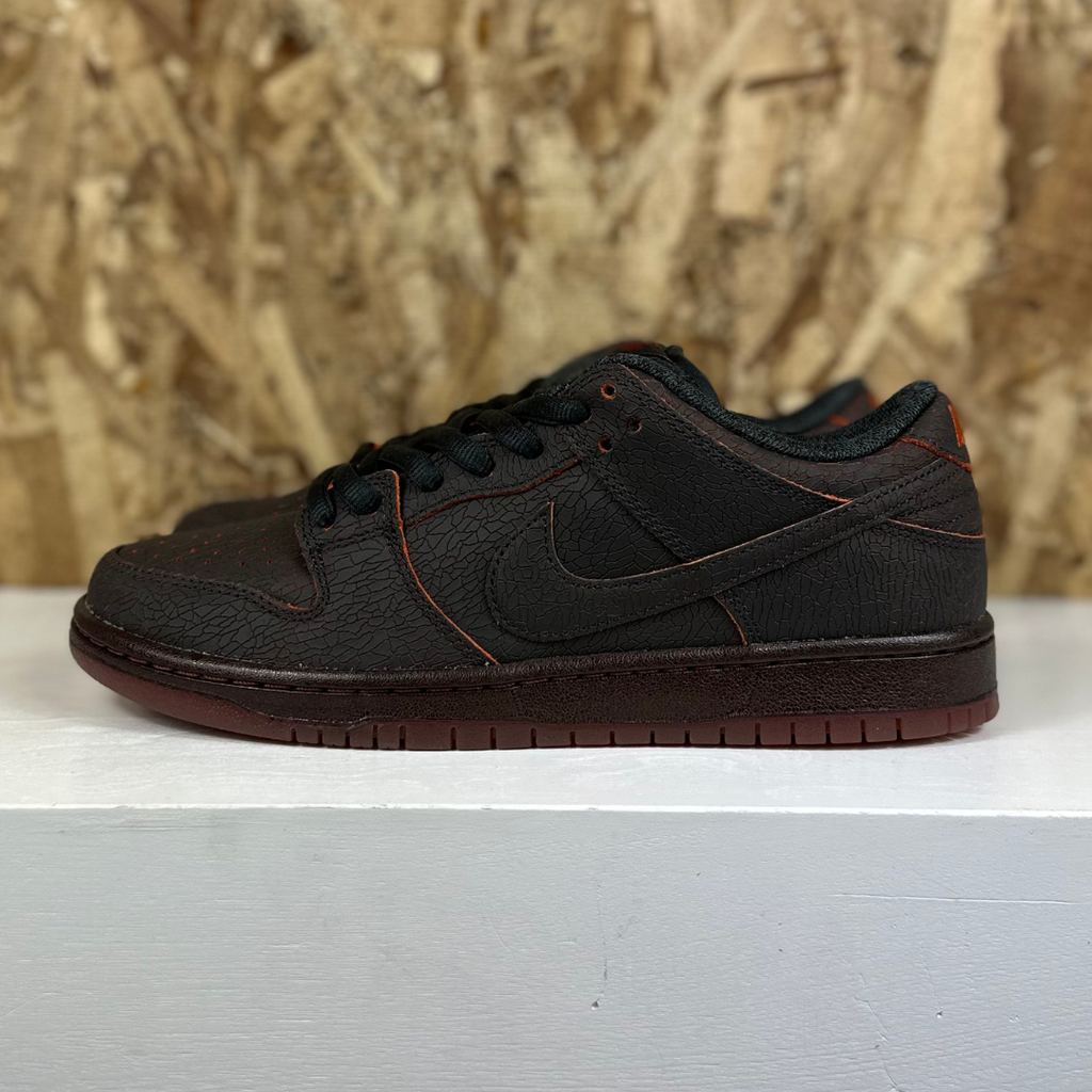 Nike SB Dunk Low Pro Prm - (Krampus)