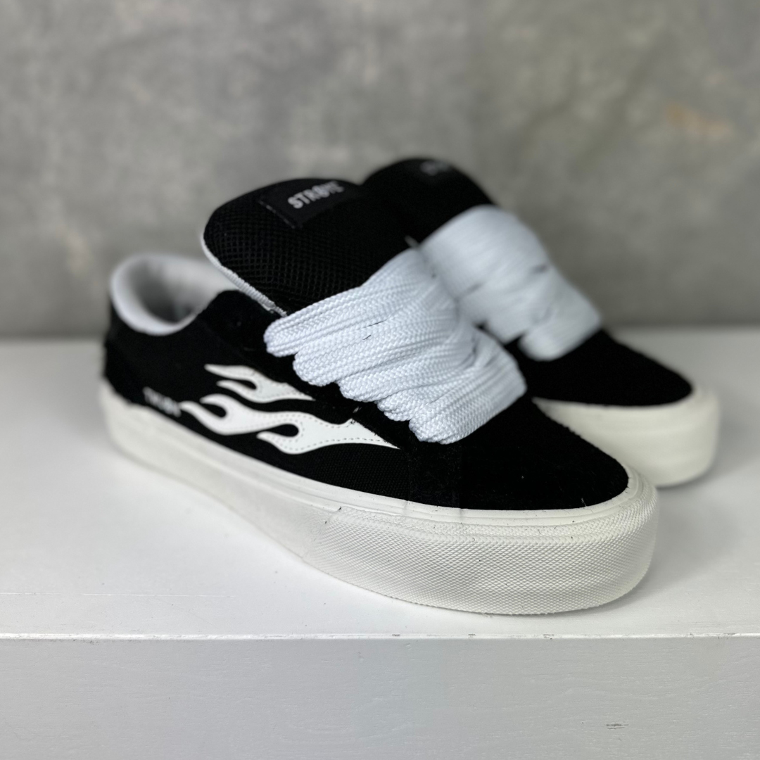 Logan Puff - Black