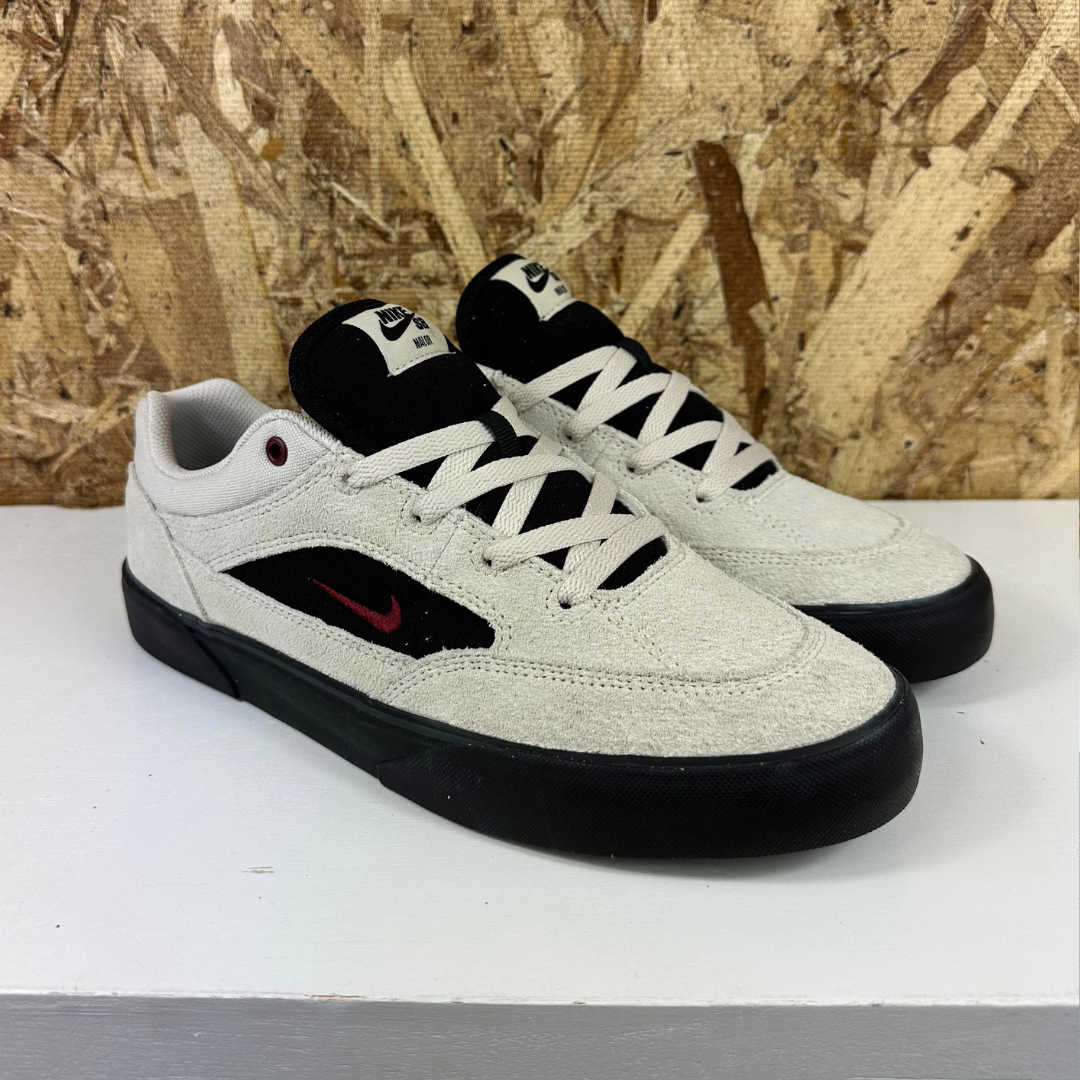 Nike SB Malor 104