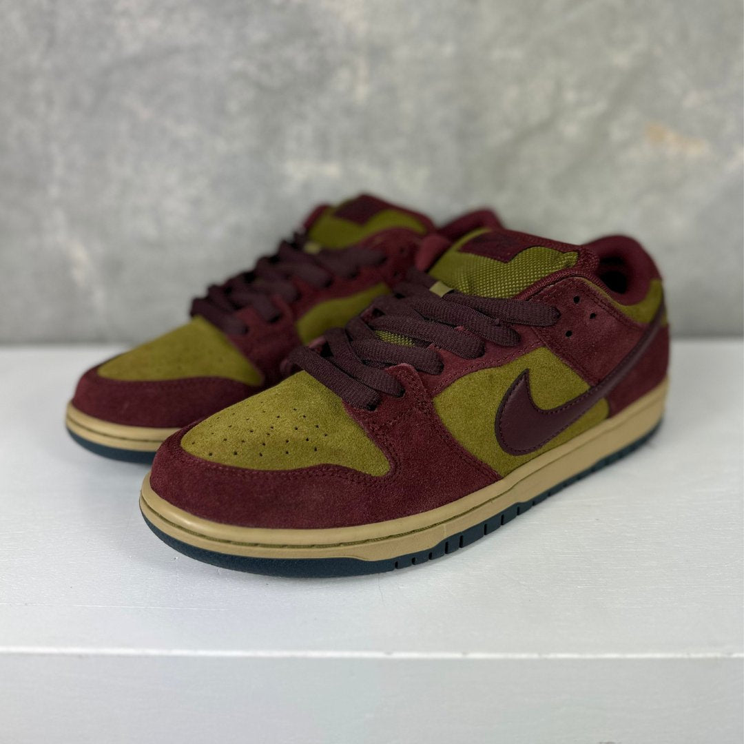 Nike SB Dunk Low Pro (Dark Team Red)
