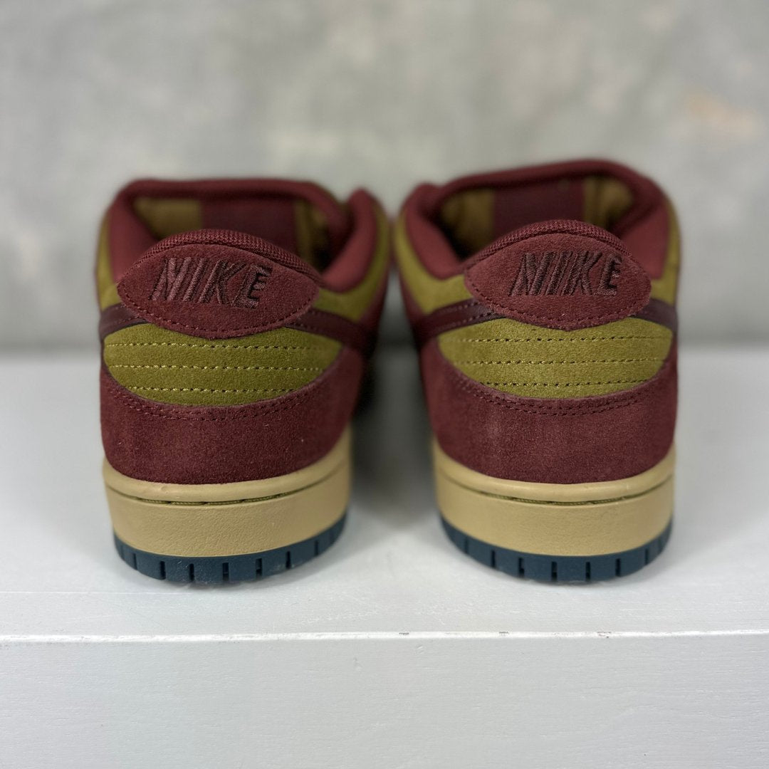 Nike SB Dunk Low Pro (Dark Team Red)