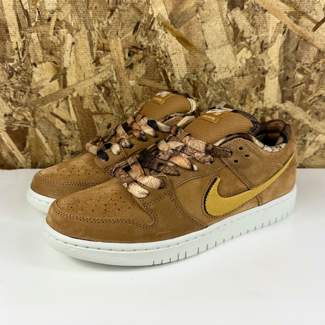 Nike SB Dunk Low Pro - Note Shop