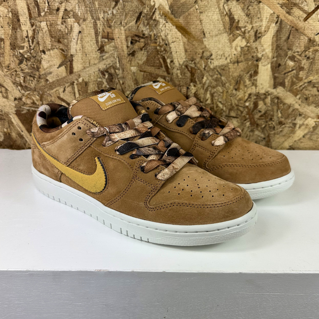 Nike SB Dunk Low Pro - Note Shop