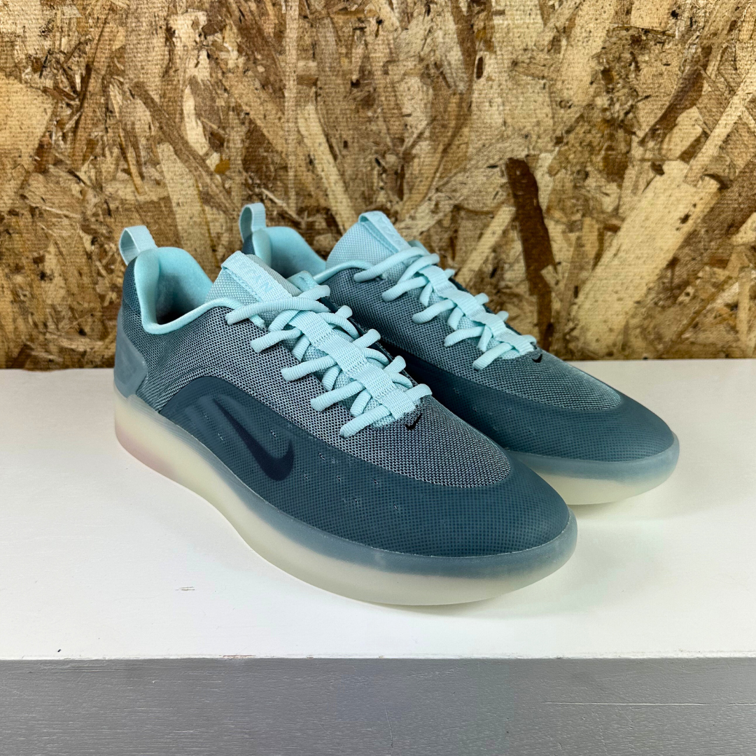 Nike SB Nyjah 4 - Glacier Blue/Black