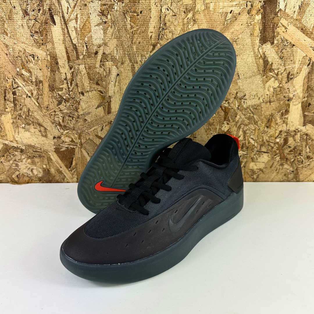 Nyjah 4 - Cool Grey