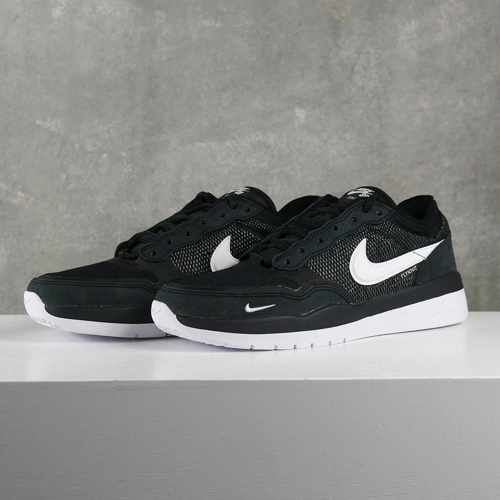 Nike SB PS8 (Black/White)