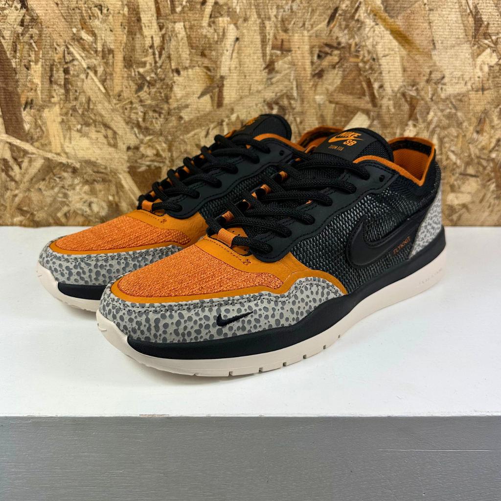 Nike SB PS8 - Cobblestone/Black
