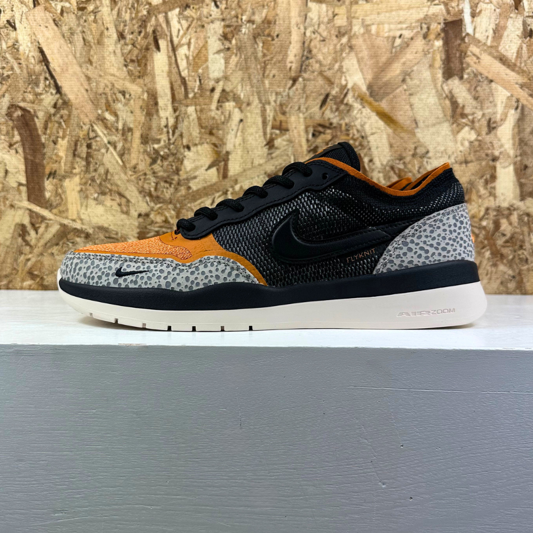 Nike SB PS8 - Cobblestone/Black