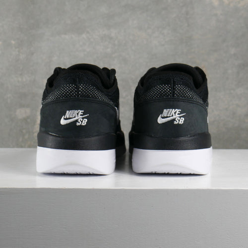 Nike SB PS8 (Black/White)