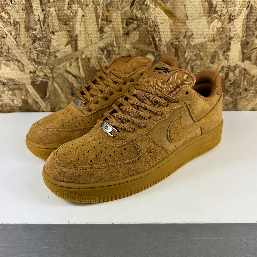 Nike SB Air Force 1 - (Flax/Flax/Black)