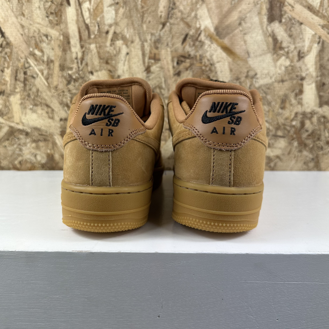 Nike SB Air Force 1 - (Flax/Flax/Black)