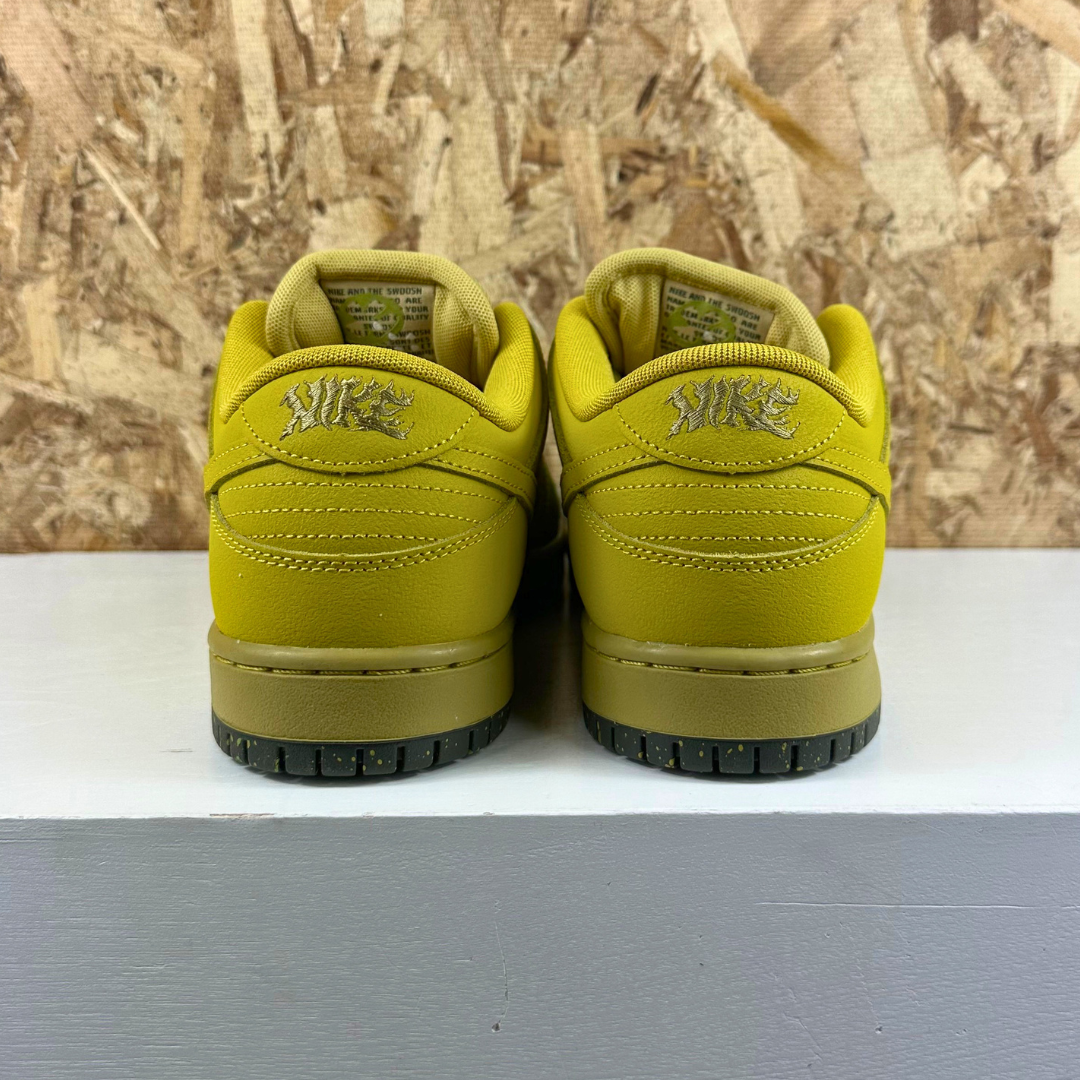 Nike SB Dunk Low Pro WC - Saffron Quartz