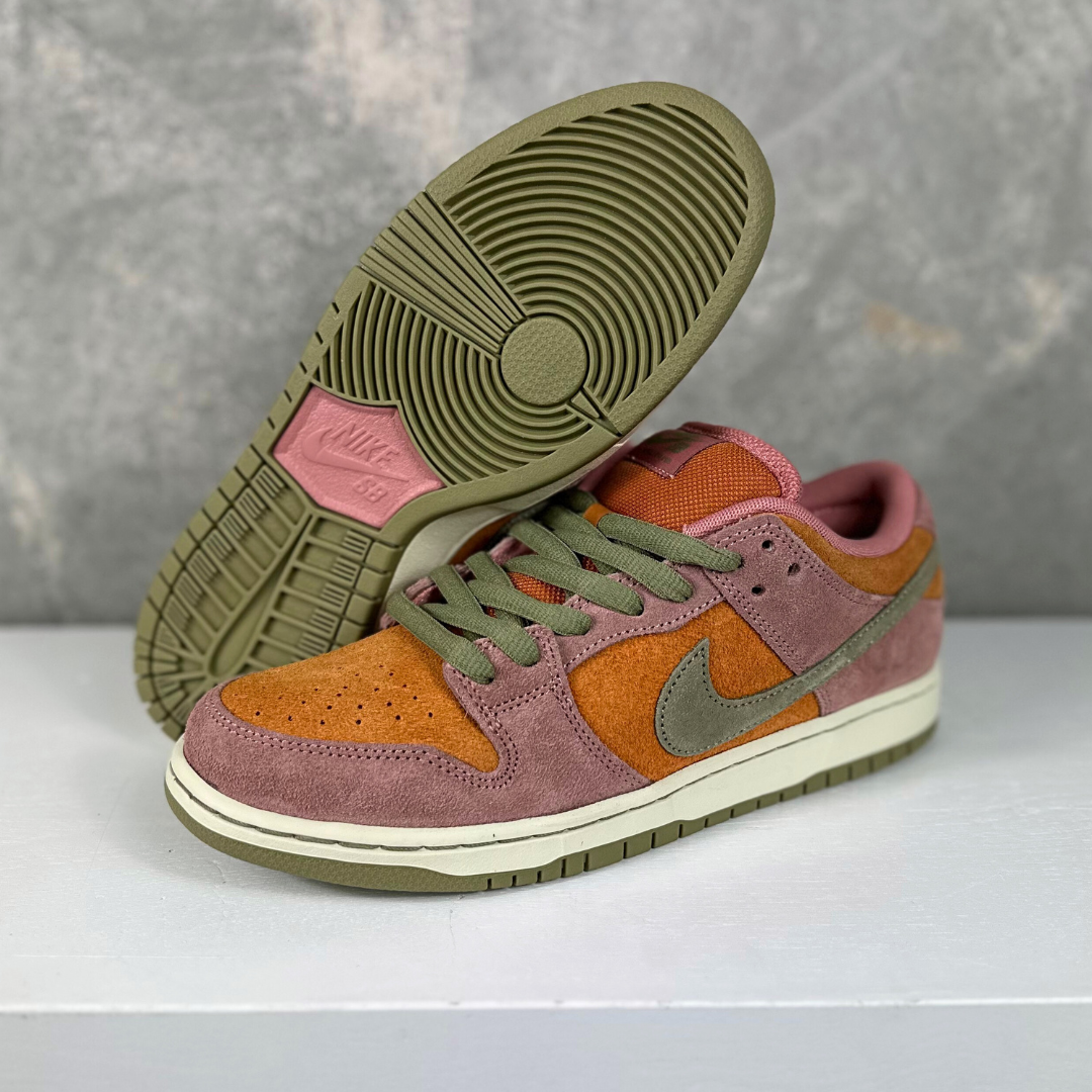 Nike SB Dunk Low Pro (Red Stardust/Neutral Olive)