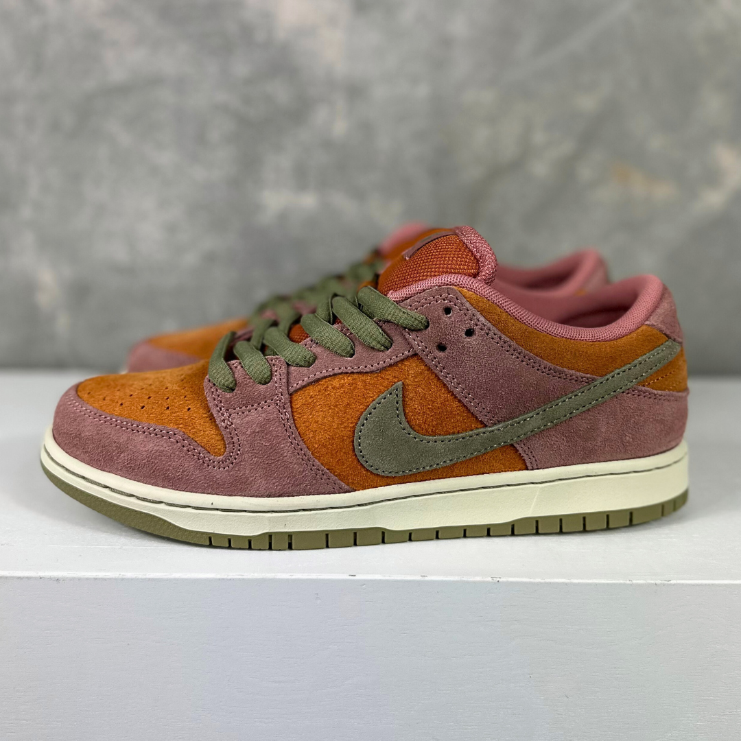 Nike SB Dunk Low Pro (Red Stardust/Neutral Olive)