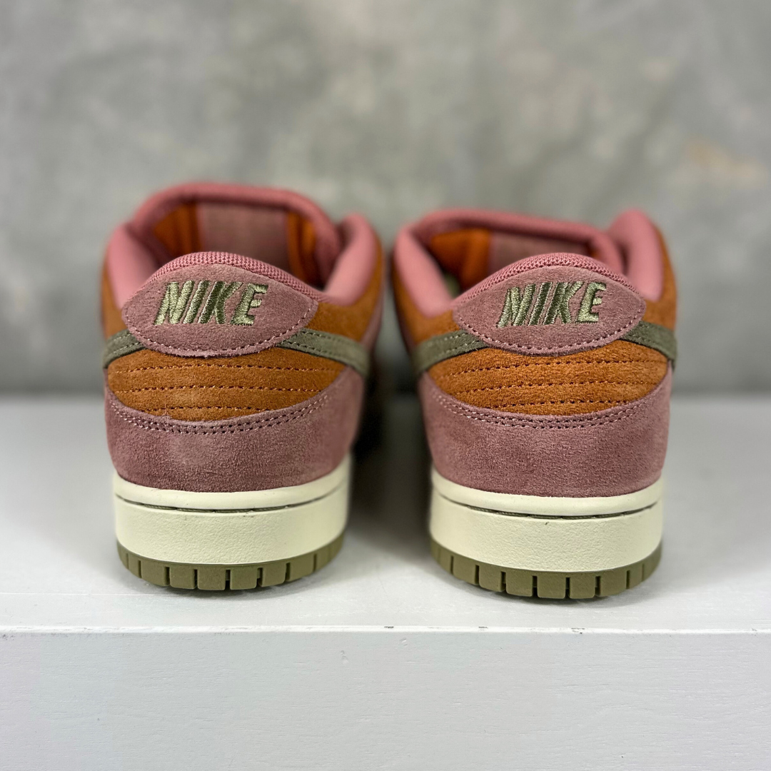 Nike SB Dunk Low Pro (Red Stardust/Neutral Olive)