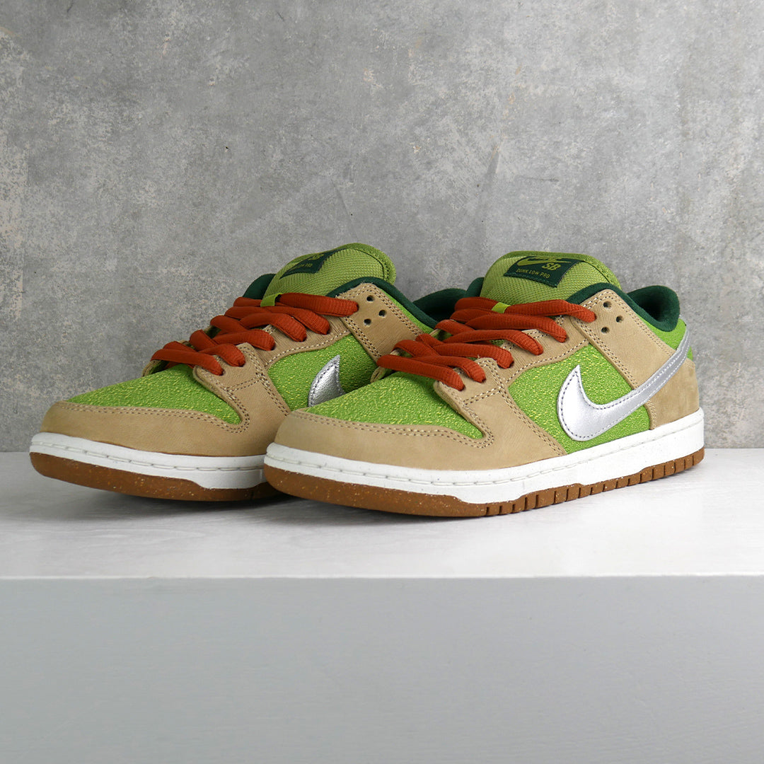 Nike SB Dunk Low Pro WC (Sesame/Metallic Silver - Pear) | Pharmacy 
