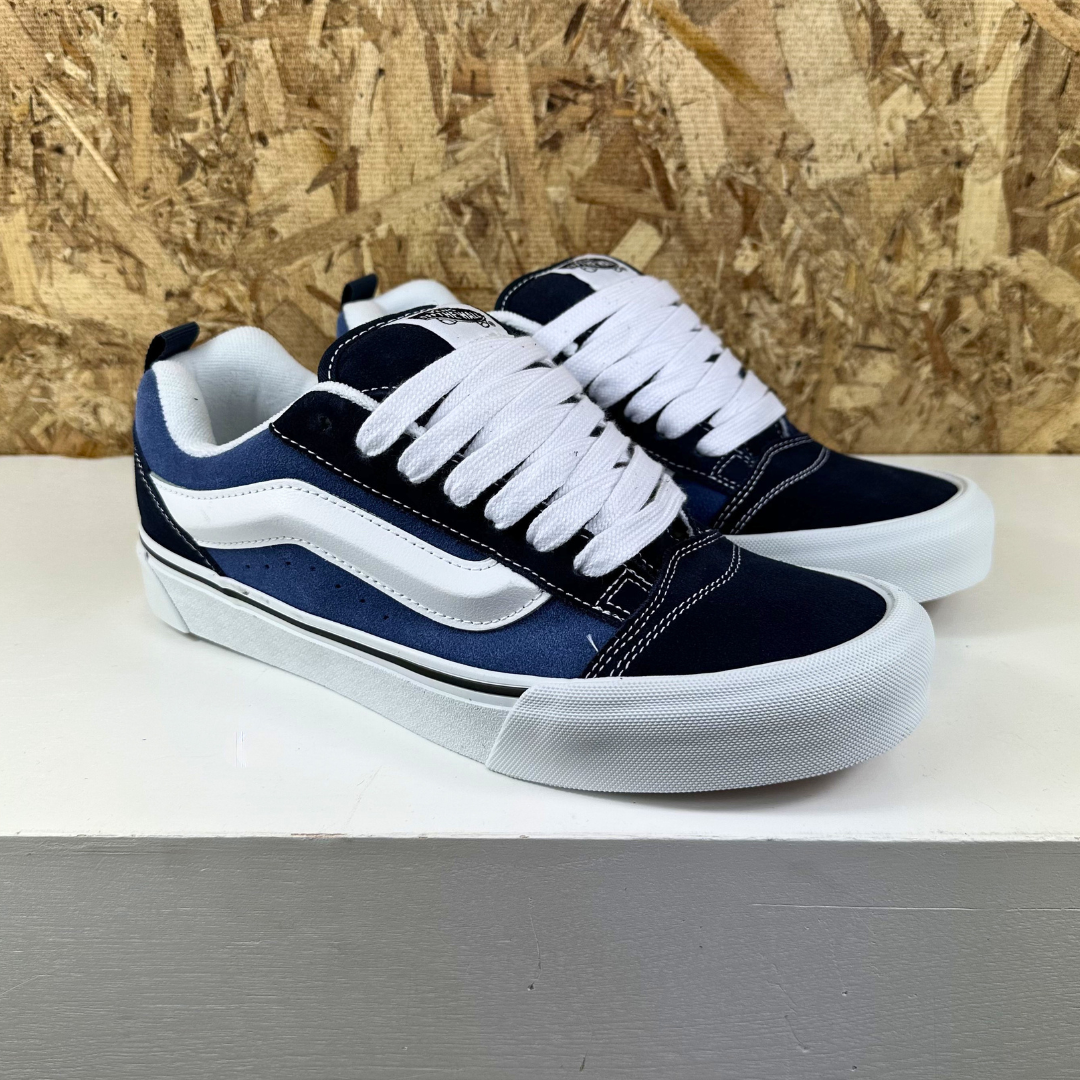 Knu School - Navy/Wht