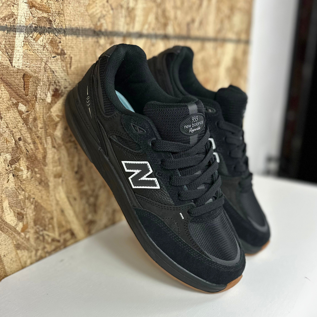 New Balance Numeric Andrew Reynolds NM933 - Black/Gum