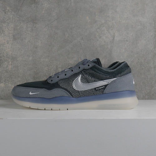 Nike SB PS8 (Cool Grey/Metallic Silver)