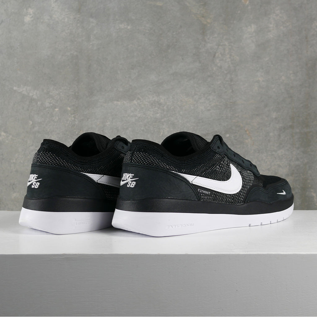 Nike SB PS8 (Black/White)