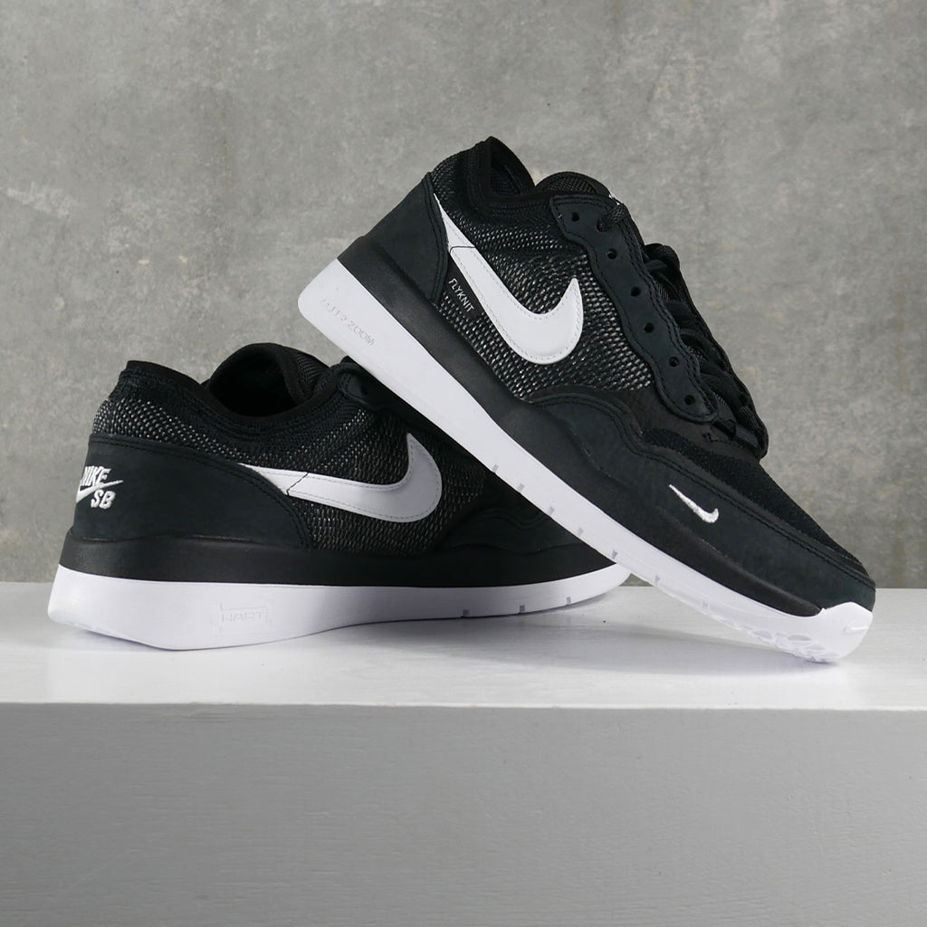 Nike SB PS8 (Black/White)